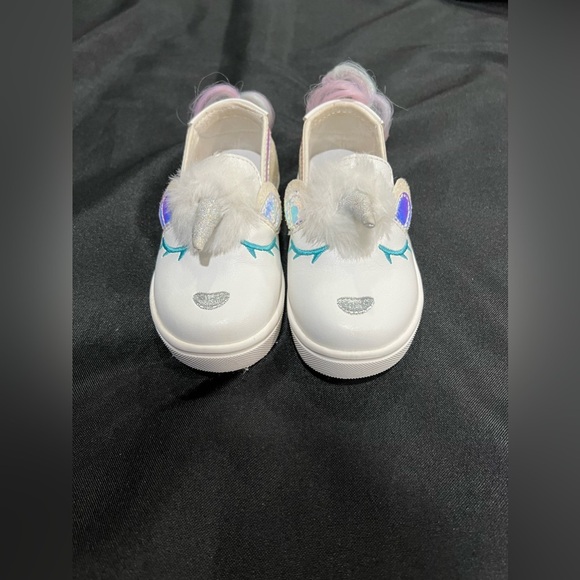 Cat & Jack Unicorn Glitter Slip On Sneakers w/ Tail & Horn (6c) - Picture 1 of 9